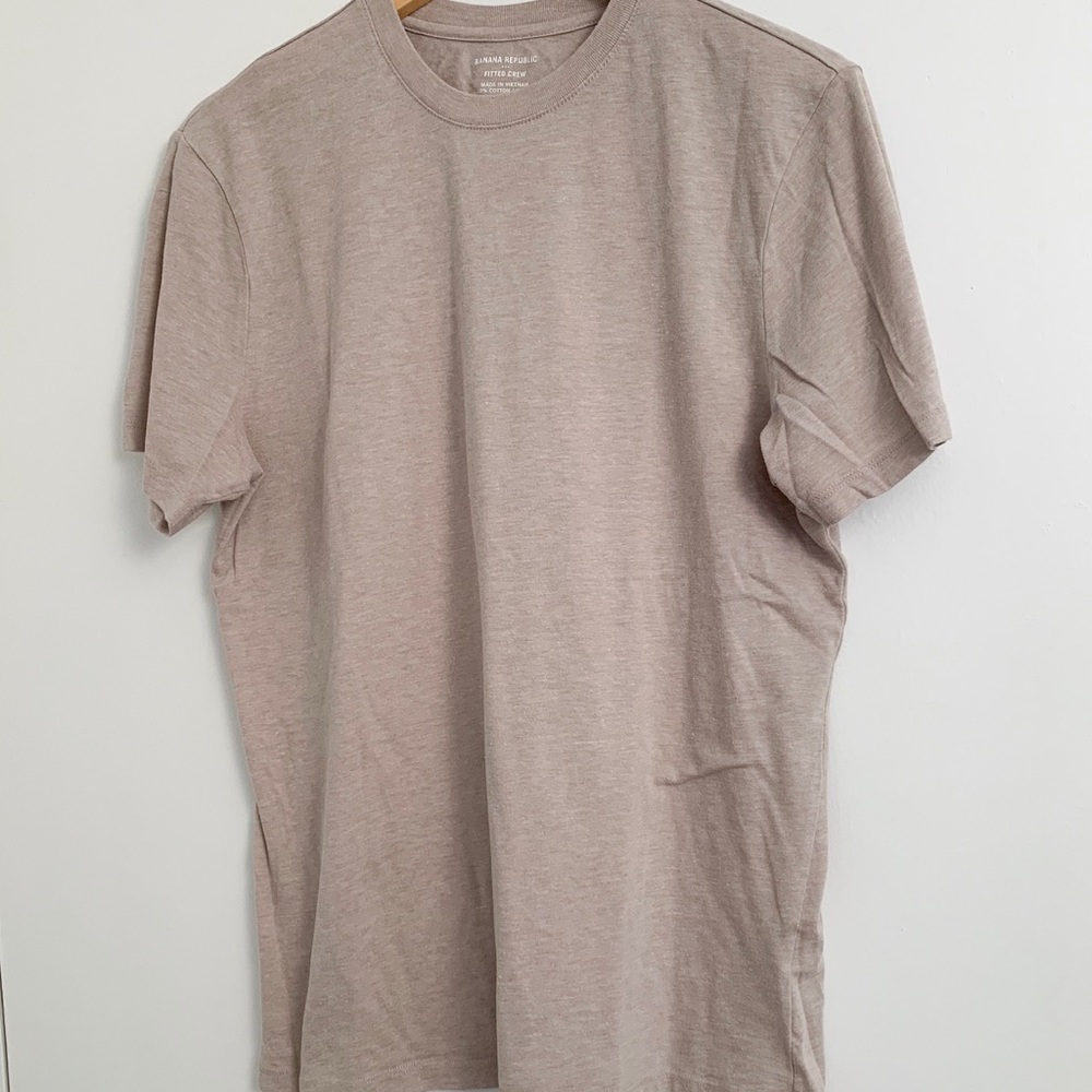 Never Worn Banana Republic T-Shirt